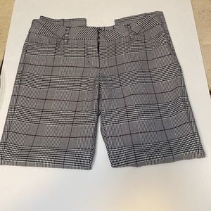 Express Editor pants 2r new without tags